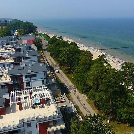 Apartament Amalia Z Tarasem Widokowym I Bocznym Balkonem Rewal Exterior photo